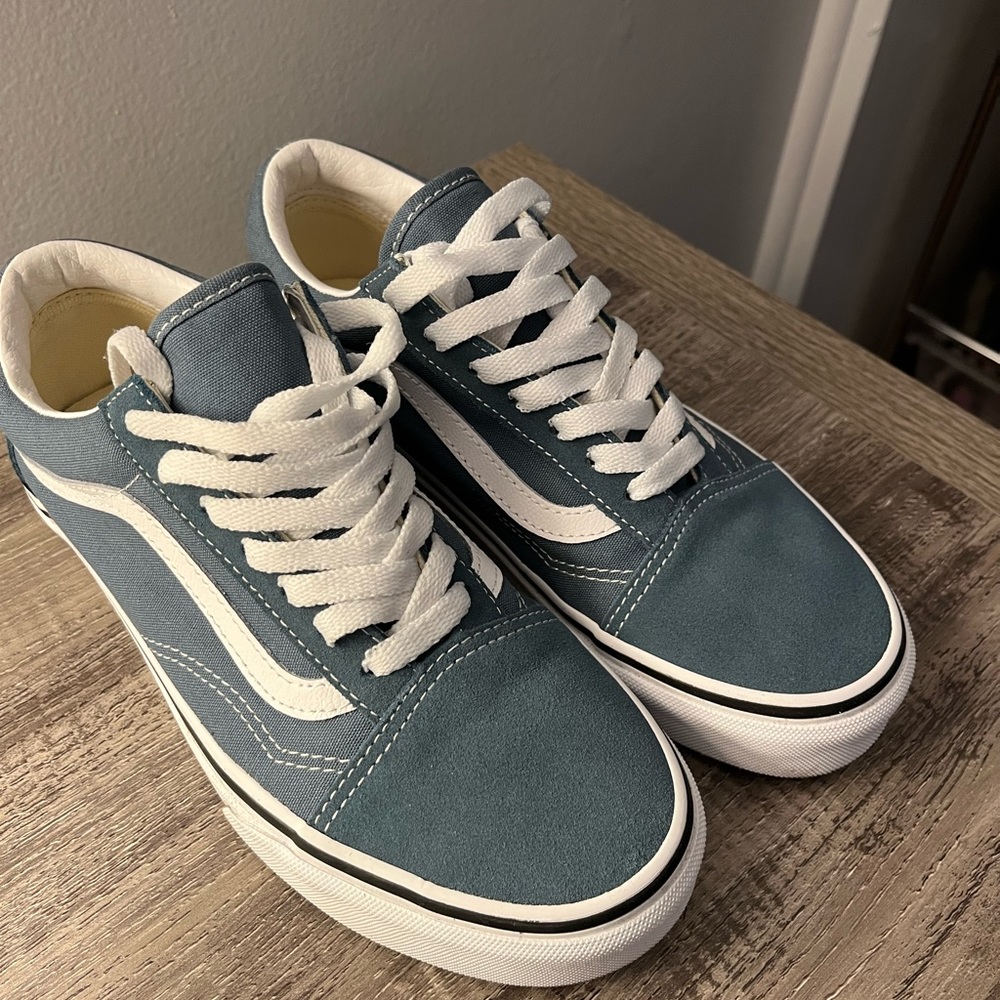 Women Vans